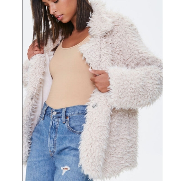 Forever 21 Jackets & Blazers - Forever 21 shaggy fur coat size L NWT